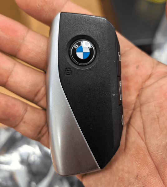 BMW U-chassis smart card original UWB chip high-end 5 Series X5 X6 IX3 smart card remote