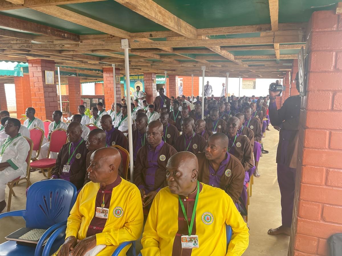 Discover our services of spiritual support and assistance Join our spiritual community Buddhism of agonshu, a unique and deeply spiritual current that aims to guide its followers towards inner peace and awakening. We have a mission: Promote Esoteric Buddhism, Freedom of Thought and Religion, Eradicate Poverty and Mystical Diseases, Non-Violence and World Peace, Education and Culture. We offer 2 services: 1- the support service through prayer. 2- the assistance service. We organize monthly events, have a Web TV and web radio, practice Kungfu wushu and esoteric courses and Japanese courses. Join us by subscribing and becoming members.