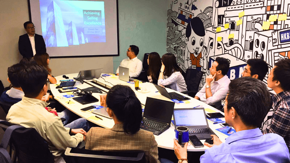 Sales & Service Excellence