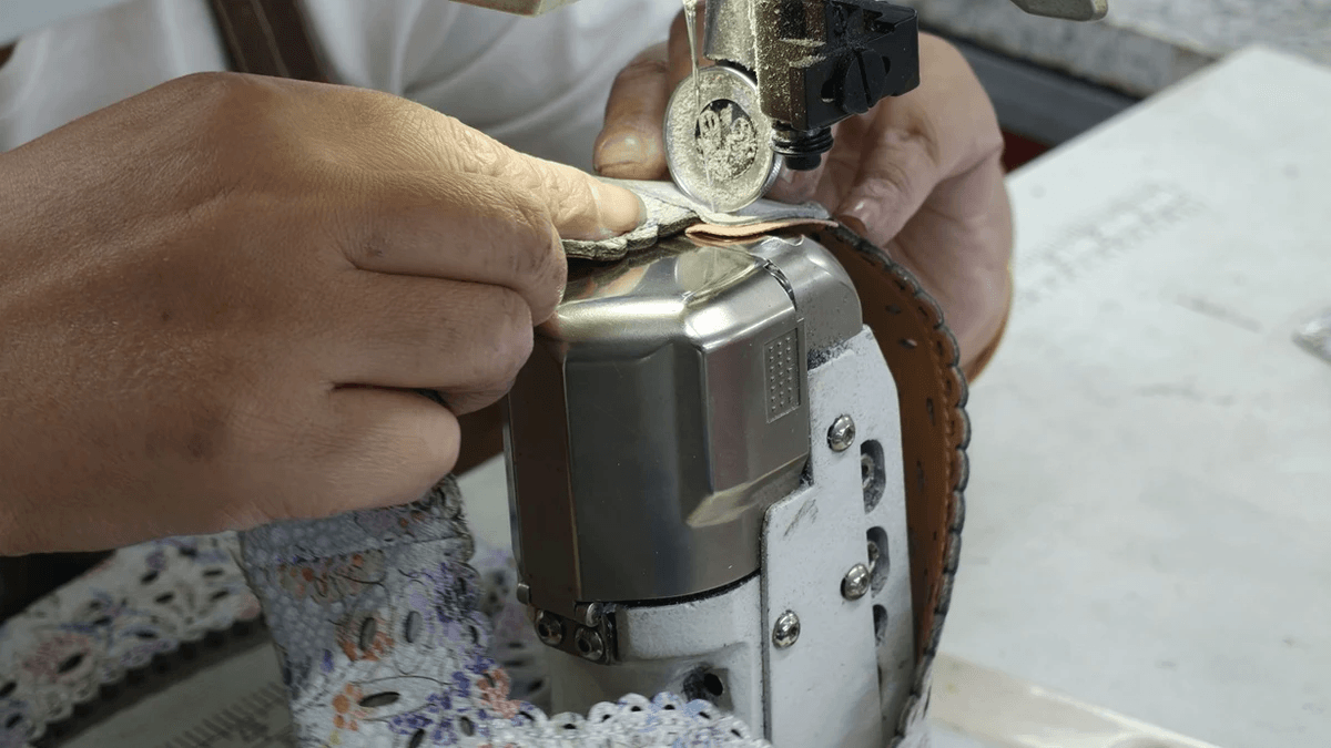 Genuine Leather Women's Shoe Manufacturing