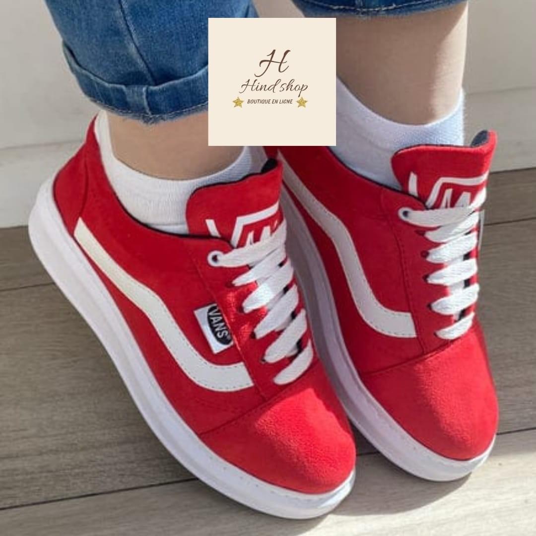 الأحمر الجريء