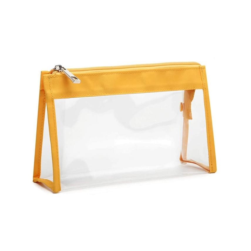 Discover our stylish and functional makeup bags that blend beauty with practicality, perfect for organized storage. Elegant Design Our Collection 做一个化妆包都官网，各种分类的化妆包，做一个企业网站，不要网店