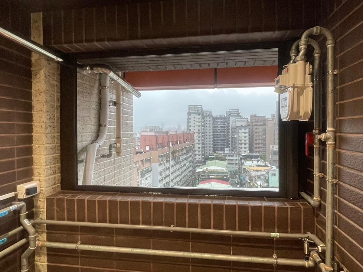 他牌問題