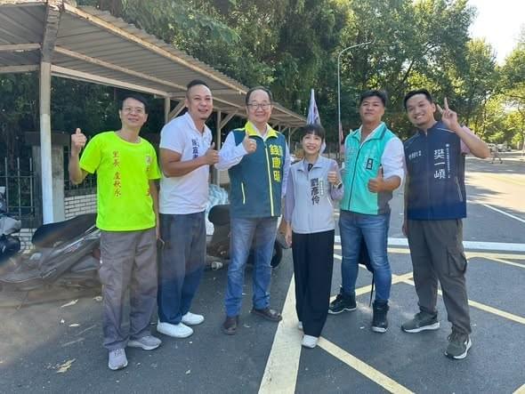 一大早 前往開臺金山寺 參加祈福遶境活動 遇到一大群好朋友 大家都為新竹市努力中