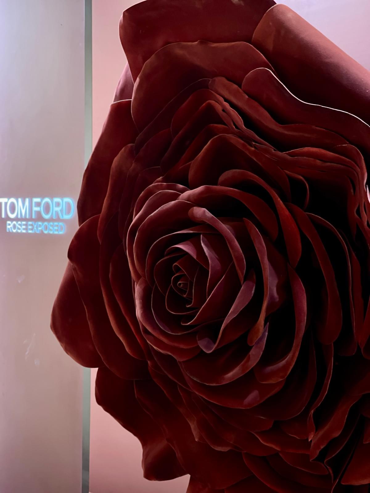 Tom Ford Rose Exposed Pop Up Store