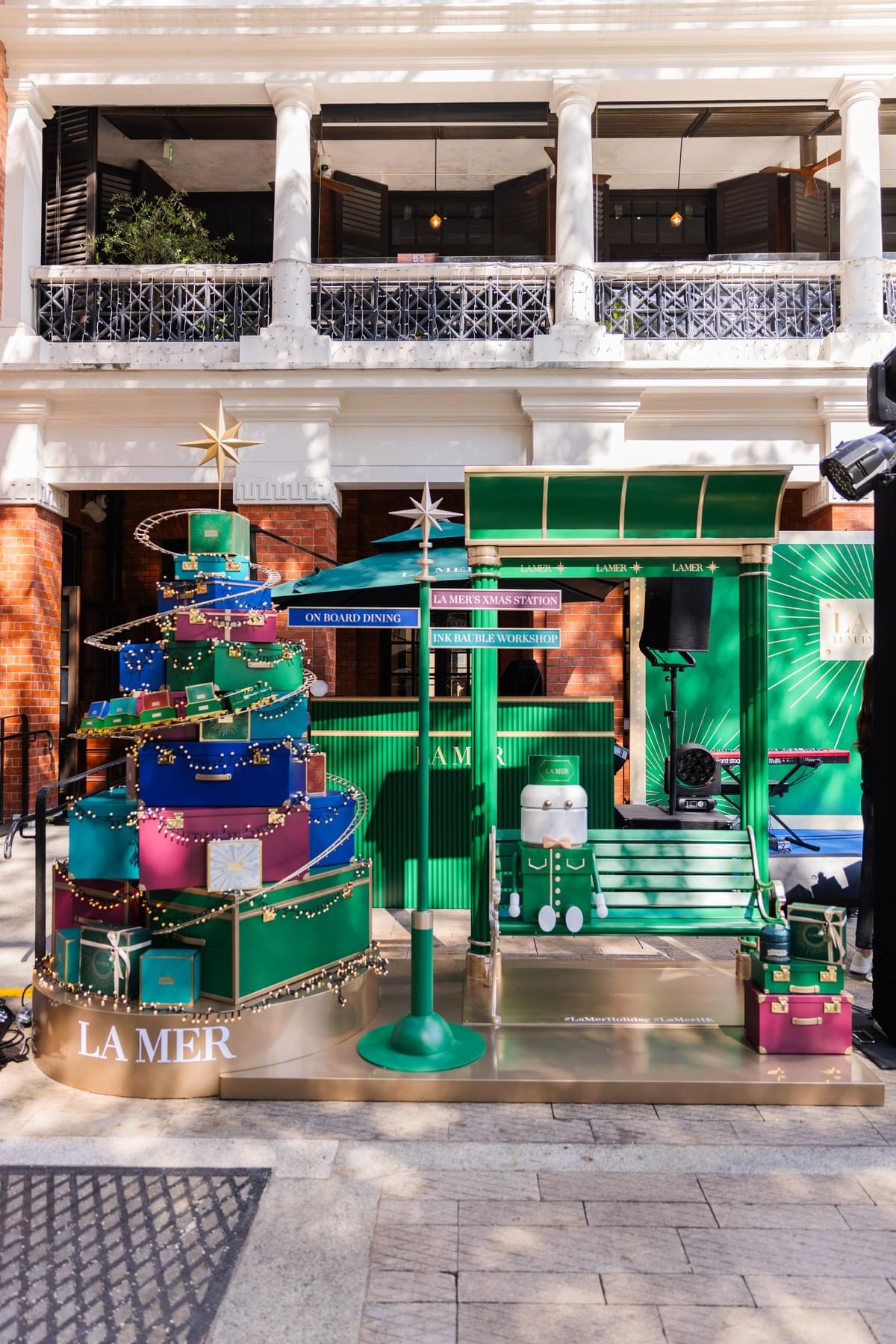 La Mer Wonder Express Café