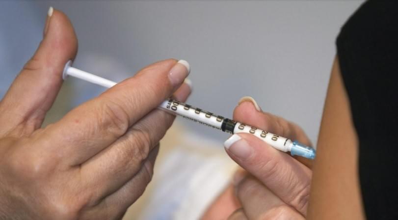 Vaxprosalud vacunación en empresas, colegios,universidades e instituciones