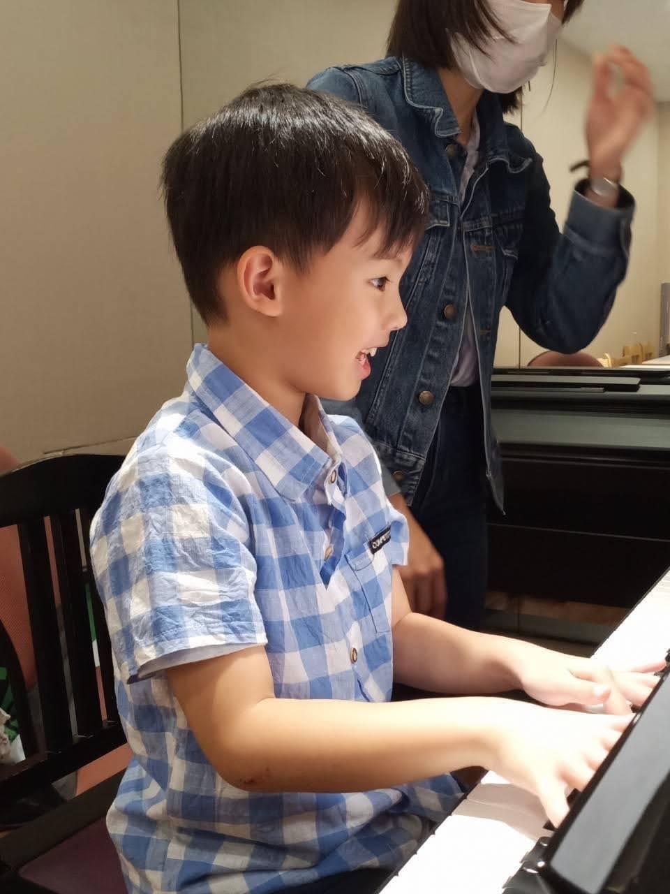 藝美學國小素養共學基地 小一小二閱讀引導課 孩子快樂共讀 新店課後學習