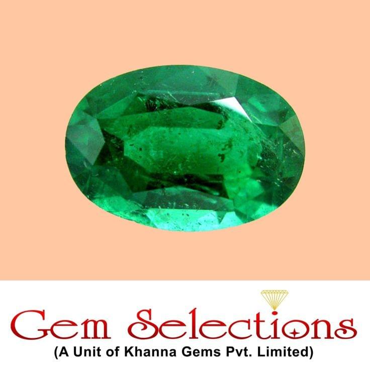 Why and how can one wear a Panna stone?