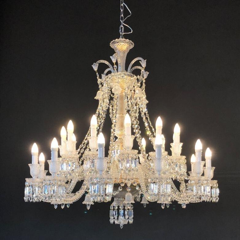 12-Light Baccarat-Inspired Crystal Chandelier for Small Rooms