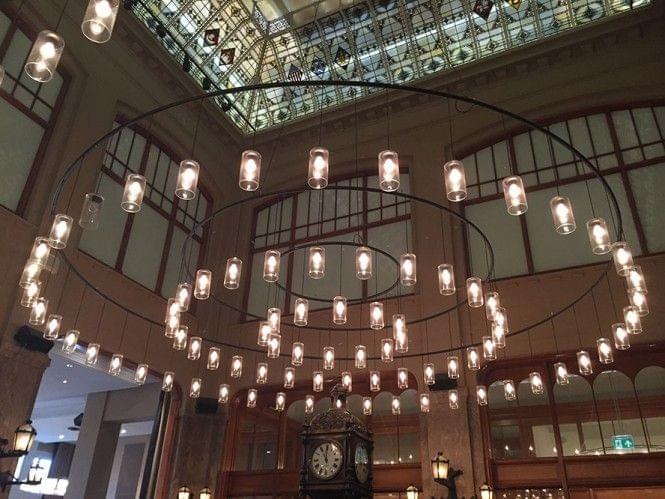 Minimalist Islamic chandelier lighting for mosque ceilings