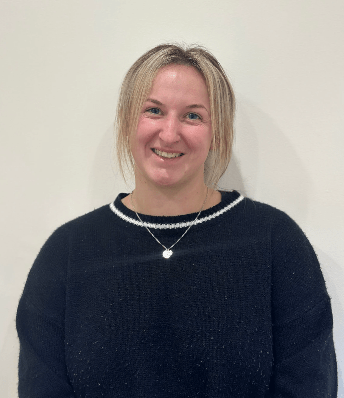 We provide evidence-based hands-on treatments that effectively address injuries and pain. Our skilled physiotherapists utilize various techniques to relieve discomfort and improve your physical function, all while fostering a comfortable and welcoming atmosphere. Hands-On Treatment What We Do We help your body stay pain-free, mobile, and functional so you can keep doing what you love. We strive to give every client personalised hands-on treatment & care that addresses their immediate need, as well as long term goals with thorough assessments, treatments and plans that are backed by evidence, all in a comfortable and welcoming environment. We actively educate and influence accountability of our clients and local community through their time in clinic and a variety of content.Gen pop - need treatment for pain, injuries, post surgery needs. Also natural health solution seekers.