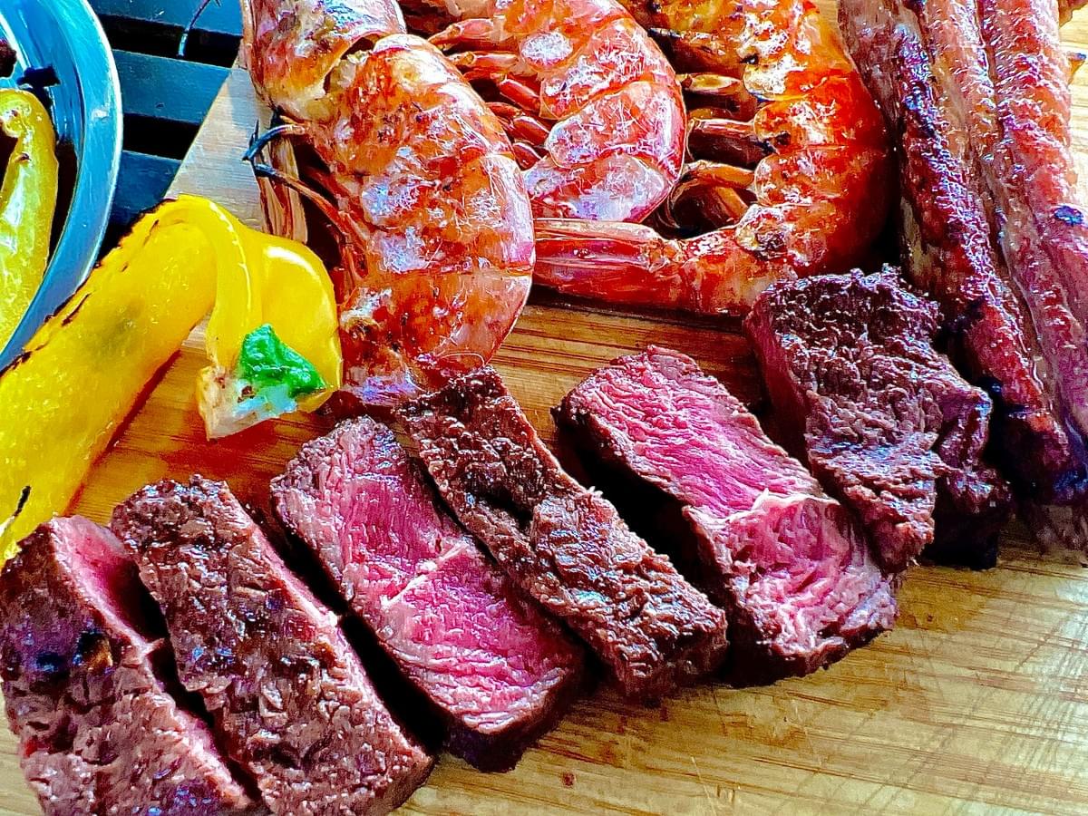 猫と暮らす古民家グランピング【和心村公式】|千葉富津・東京から1時間|サウナ&カフェも完備  千葉県富津市の豊かな自然に囲まれた和心村は、東京から車でわずか1時間、「人と動物と自然が調和する共生の村」をコンセプトにした唯一無二のグランピング