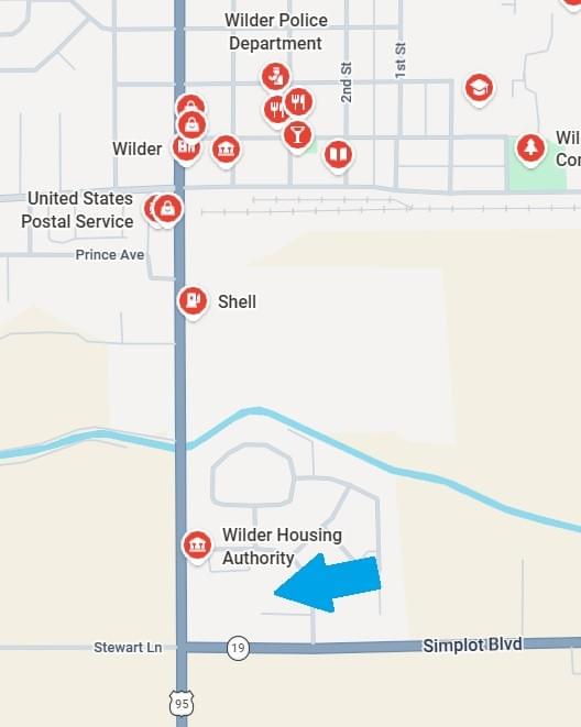 Explore our diverse selection of farmers market produce, flea market finds, and handcrafted goods Discover Unique Treasures at Wilder Marketplace Farmers market flea market craft vendors vendor booths