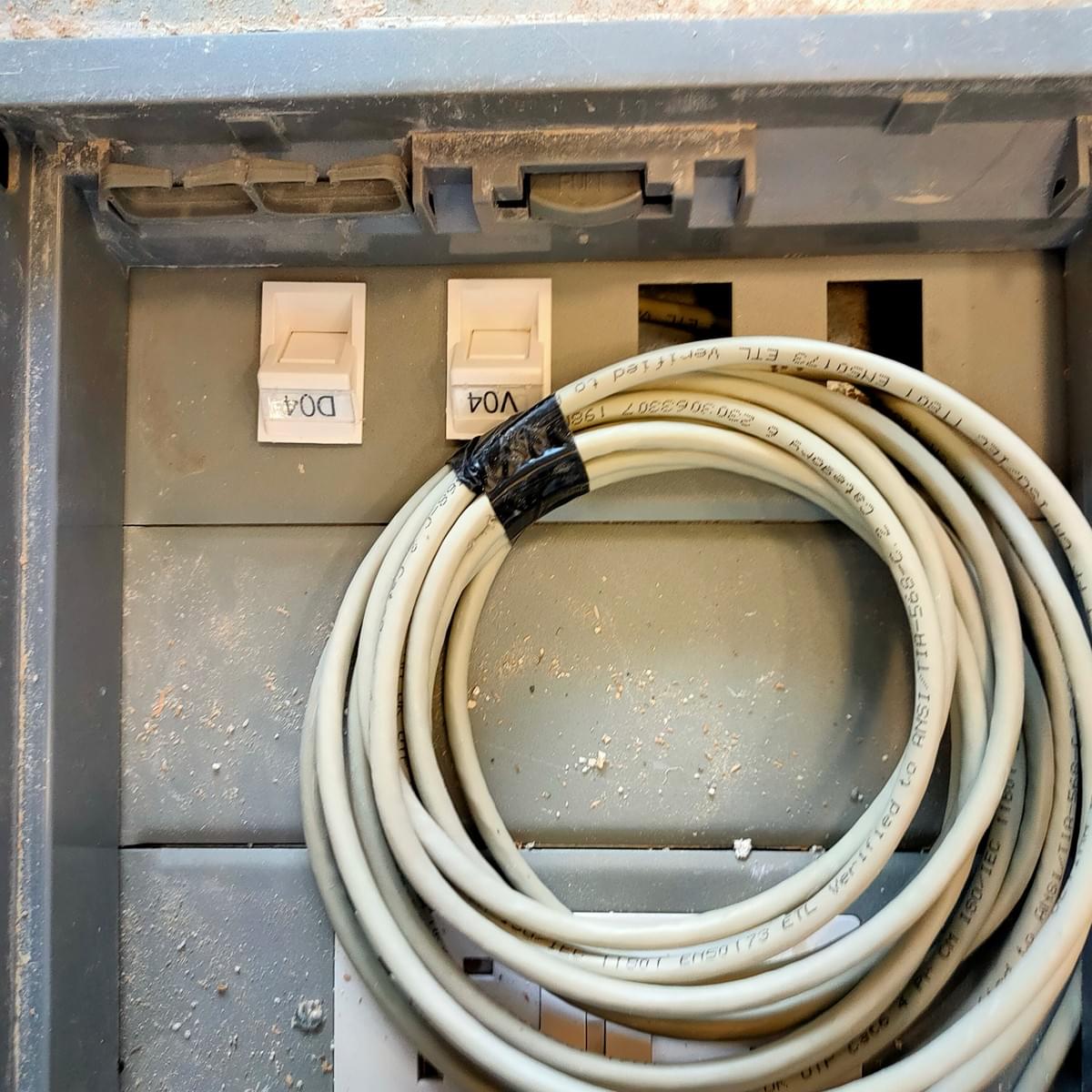 Cabling and Lableing