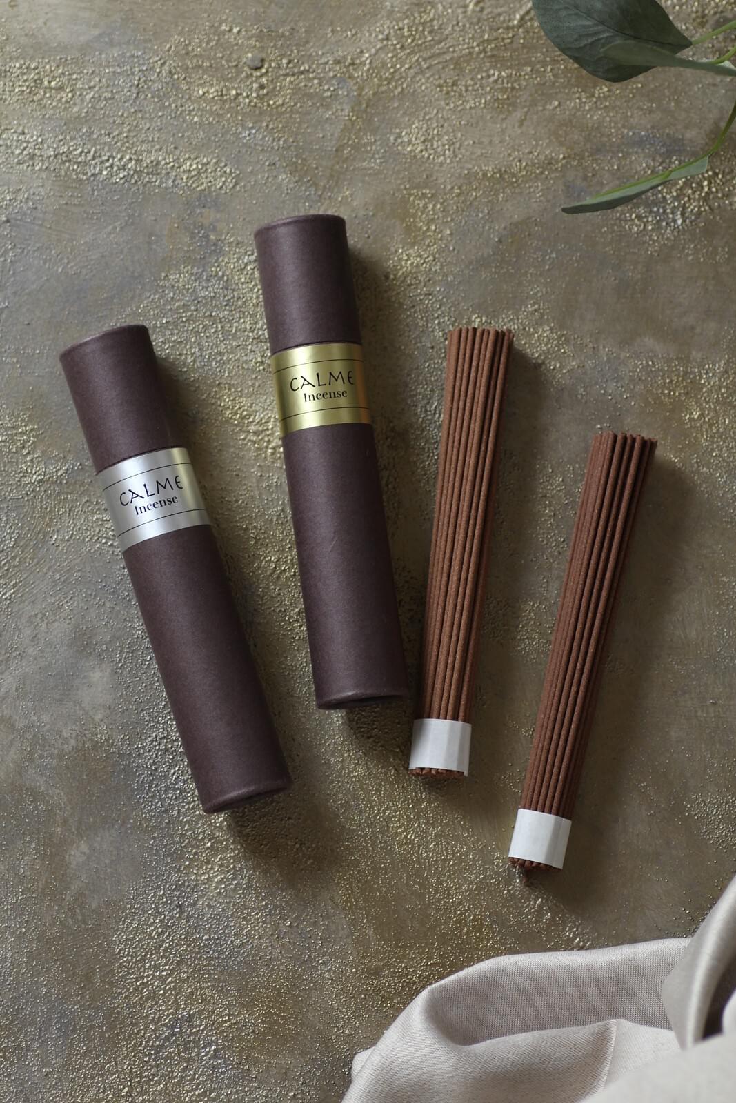 Natural incense sticks made with Japanese herbs and woods — no artificial fragrance.