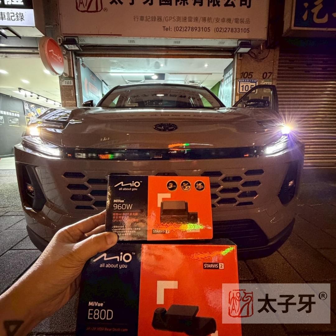 MiVue 960W3 前4K後2K內2K 三鏡頭行車記錄器 安裝於六代RAV4