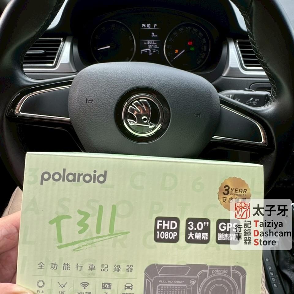 Polaroid T311 3-inch LCD display close-up
