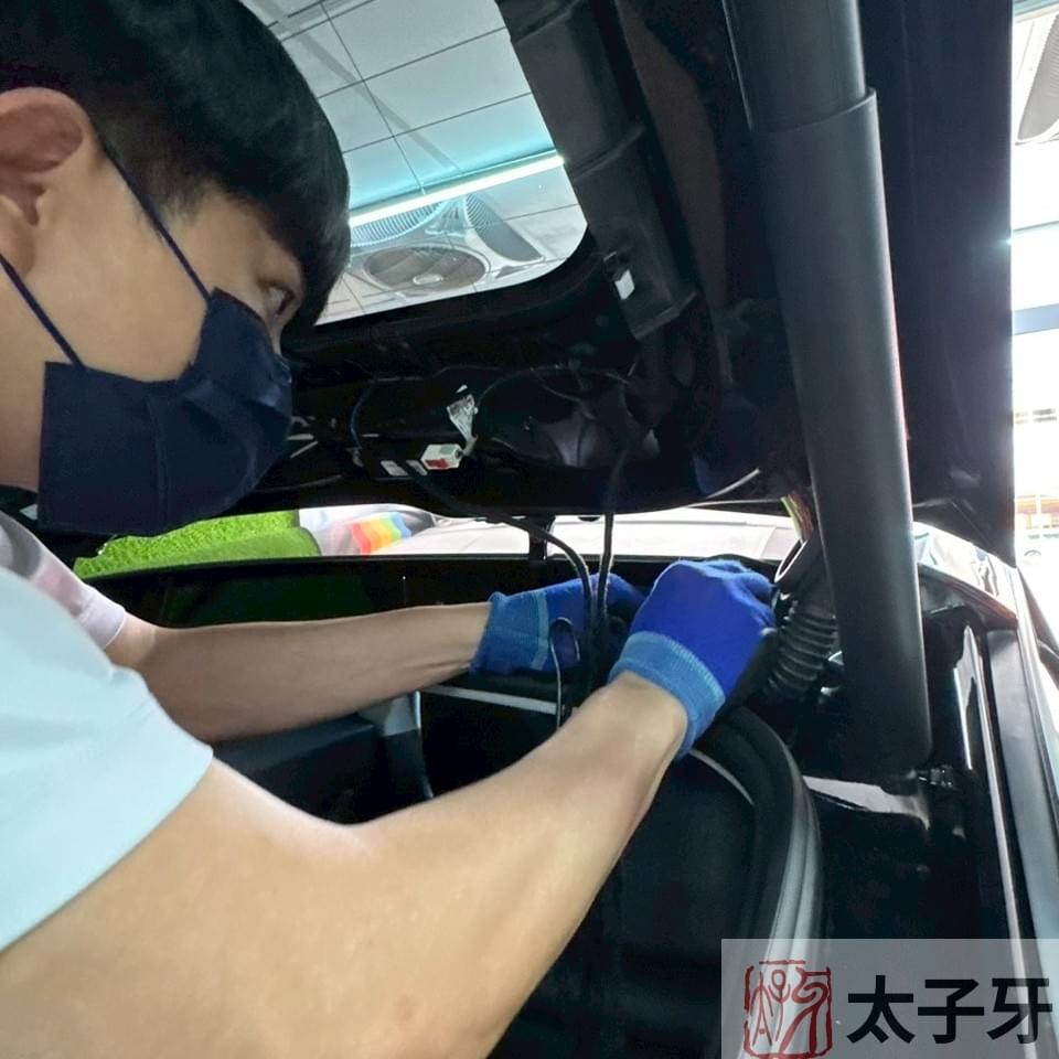安裝推薦專業太子牙modely行車紀錄器