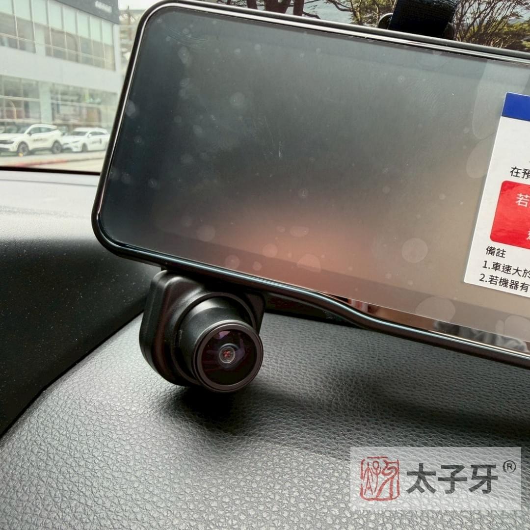 Corolla Cross 掃描者 M800 線材隱藏與 A 柱施工細節