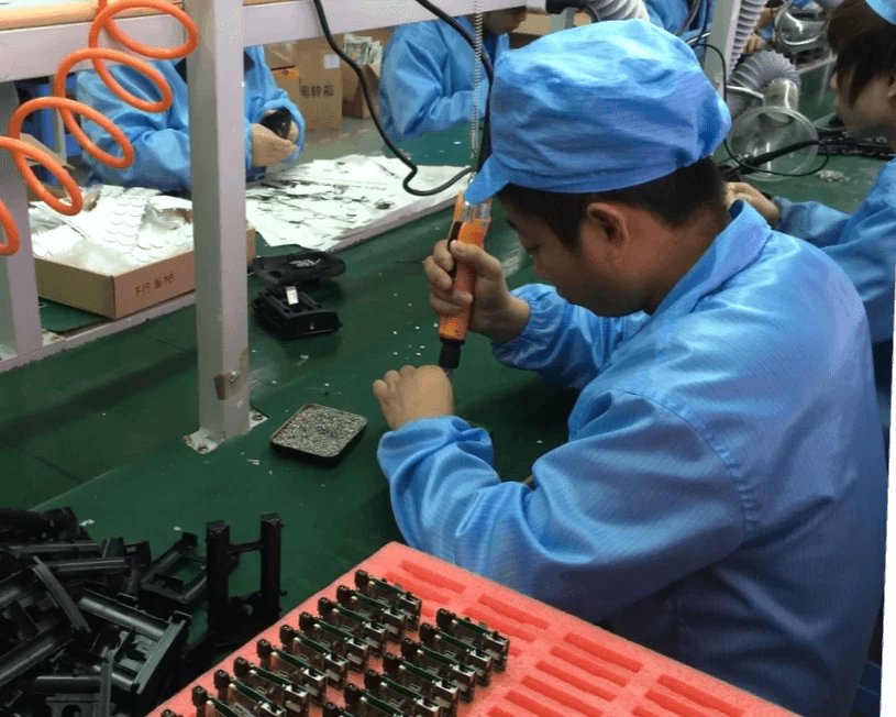 Mass production of underwater fishing camera