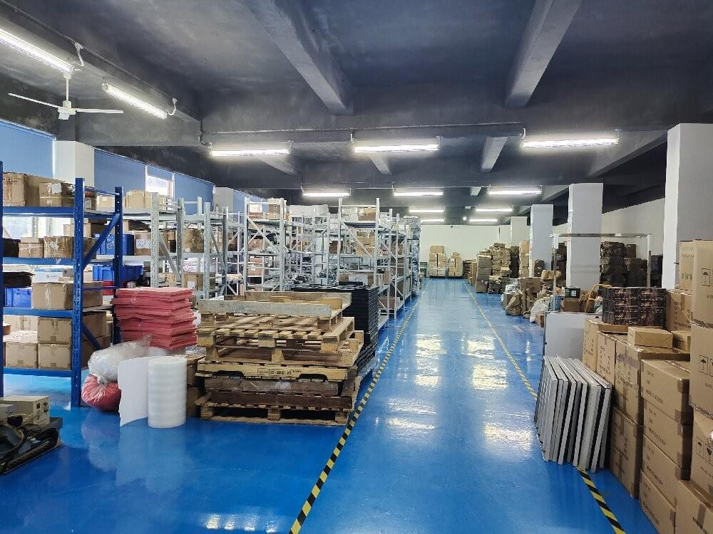 Shenzhen MHC hunting products showroom.