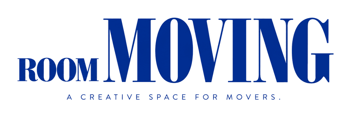 MOVING ROOM Logo