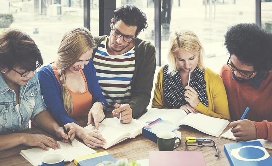 Người đi làm có nên học IELTS không