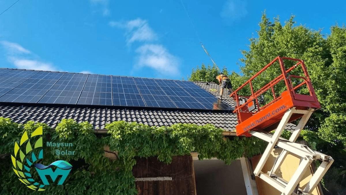 Projektet ligger på taket av ett hus i Österrike, klicka på bilden för mer produktinformation.