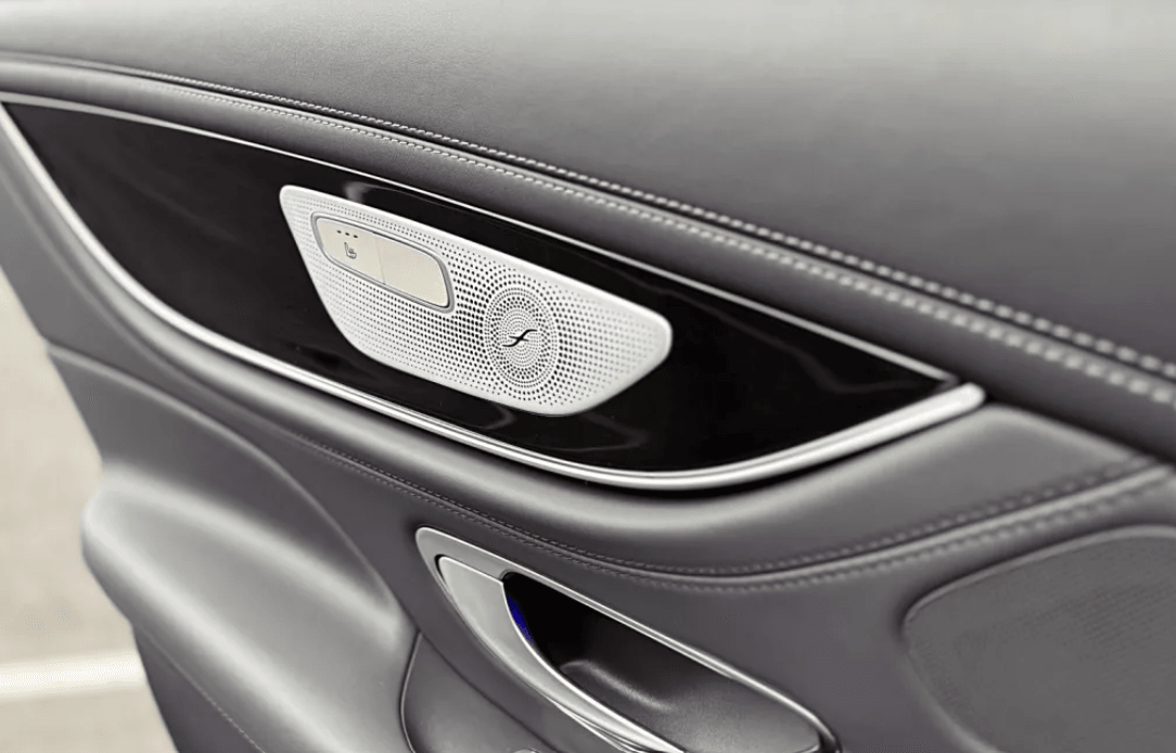 M-Benz AMG GT 4-Door Coupe 2021款 43 4MATIC+ 白色
