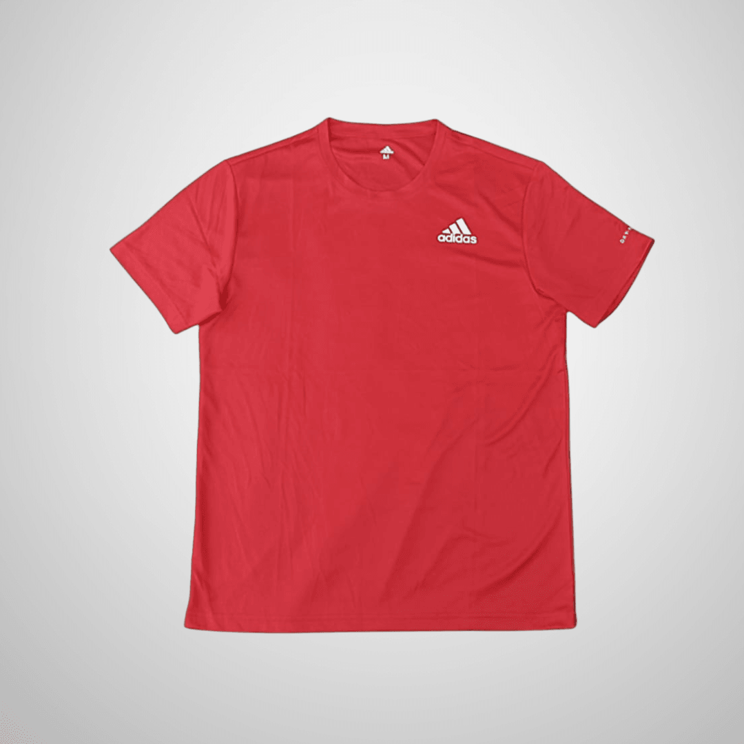 COLOR ROJA-PLAYERA ADIDAS