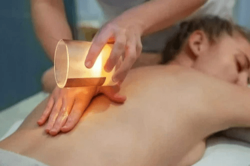 Massage aux huiles essentielles 1h et réflexologie 30 m