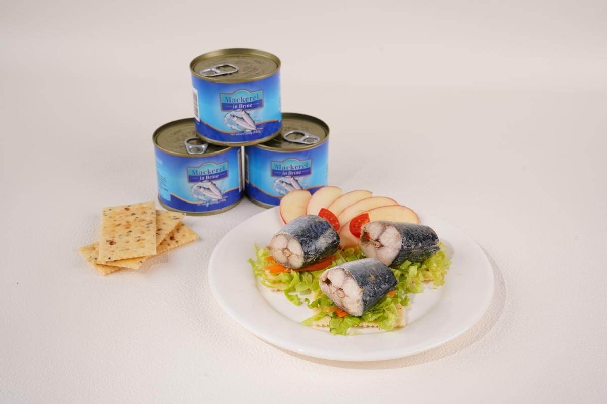 MACKEREL IN BRINE