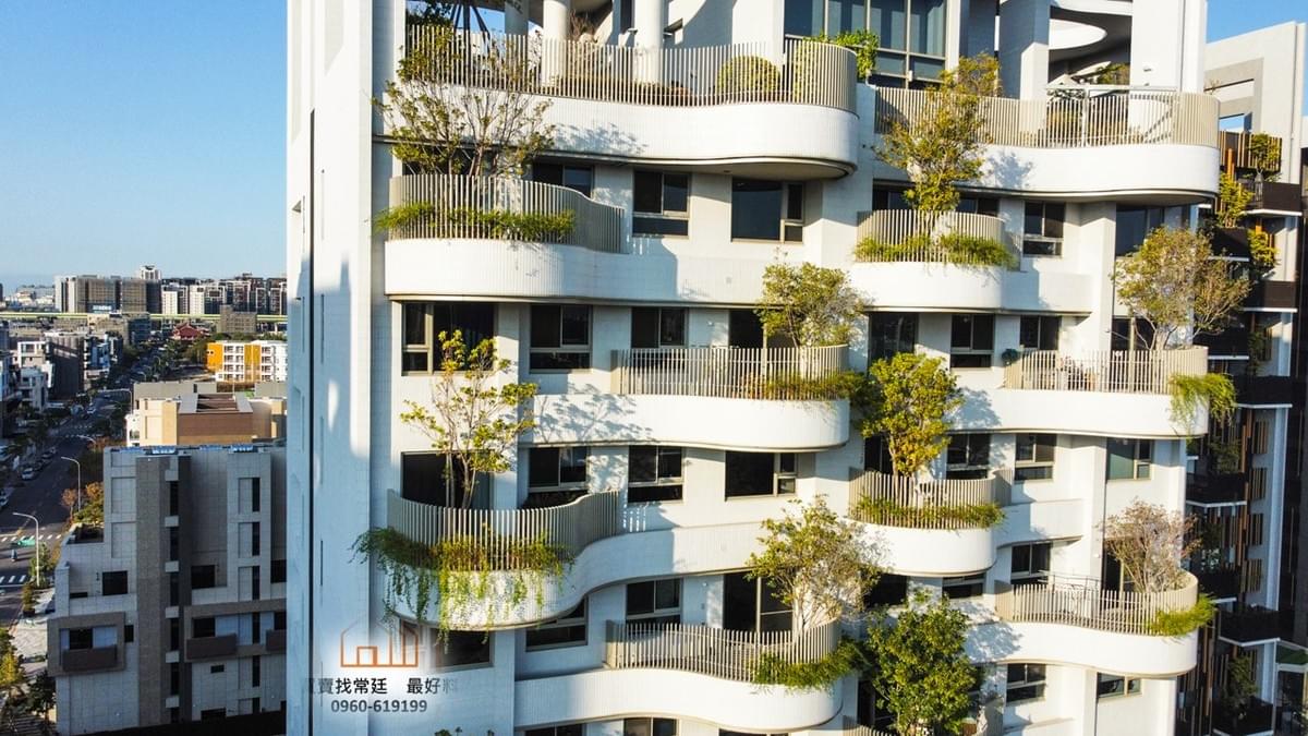 精銳臻未來外觀