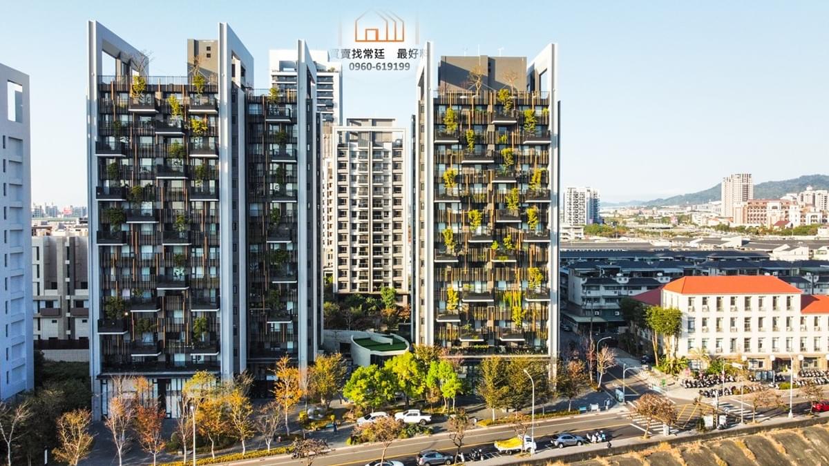 鉅虹森美館空拍 鉅虹森美館空拍