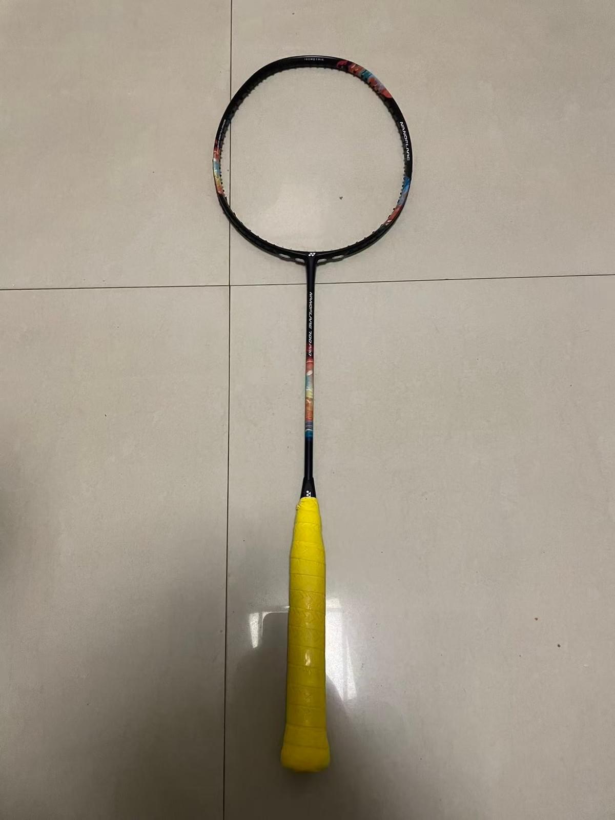 Our customer service team is always ready to provide you with professional advice and support, whether it is purchasing or after-sales, we will wholeheartedly serve you to ensure you have the best shopping experience. excellent customer service What are we doing Selling second-hand original factory high-end rackets