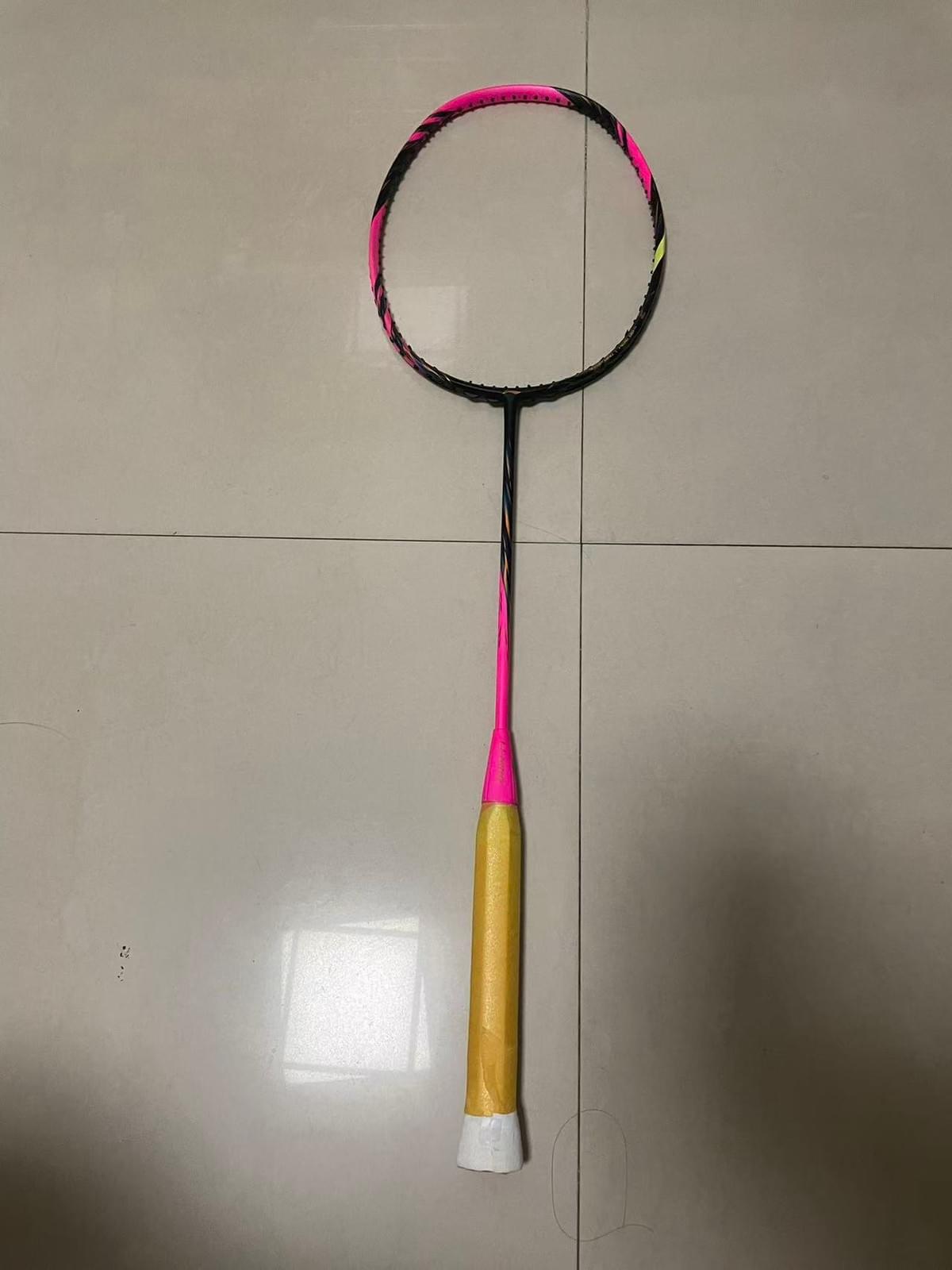 Our customer service team is always ready to provide you with professional advice and support, whether it is purchasing or after-sales, we will wholeheartedly serve you to ensure you have the best shopping experience. excellent customer service What are we doing Selling second-hand original factory high-end rackets