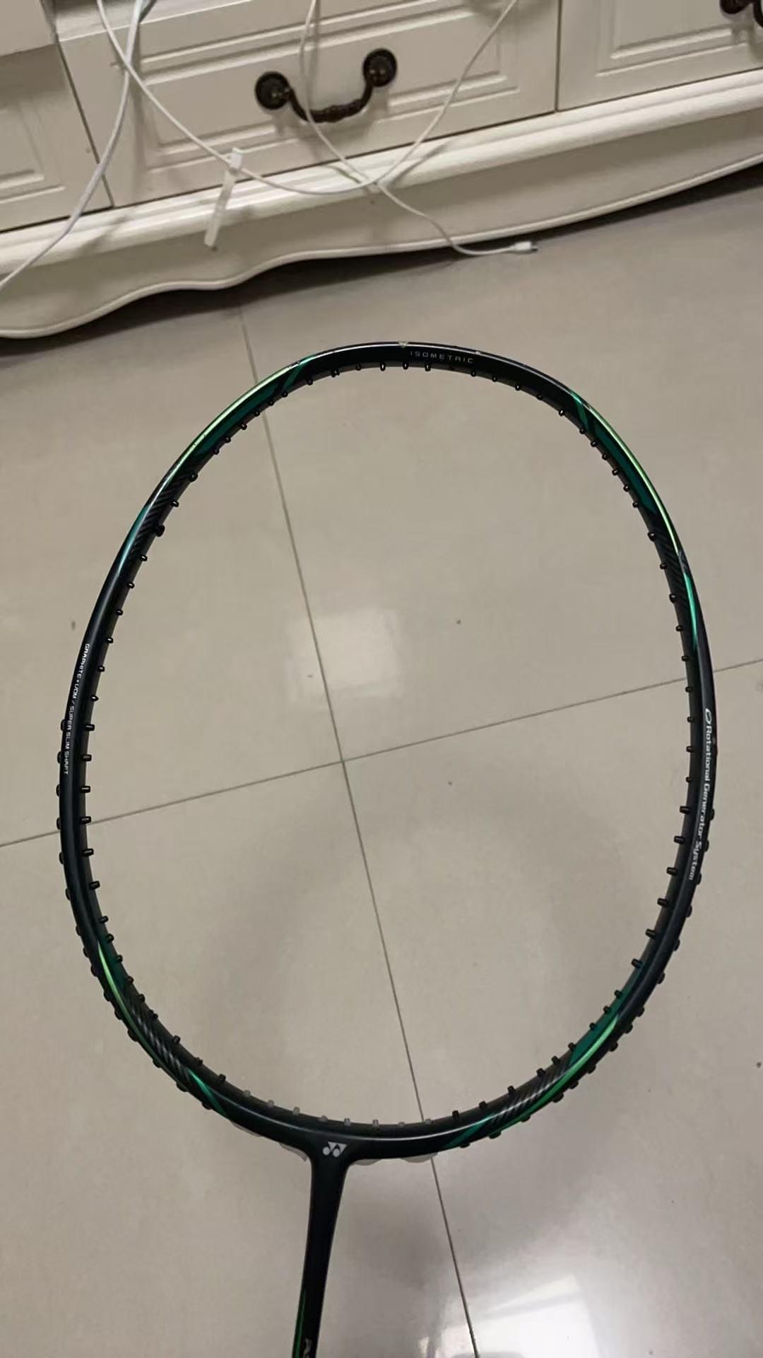 Our customer service team is always ready to provide you with professional advice and support, whether it is purchasing or after-sales, we will wholeheartedly serve you to ensure you have the best shopping experience. excellent customer service What are we doing Selling second-hand original factory high-end rackets
