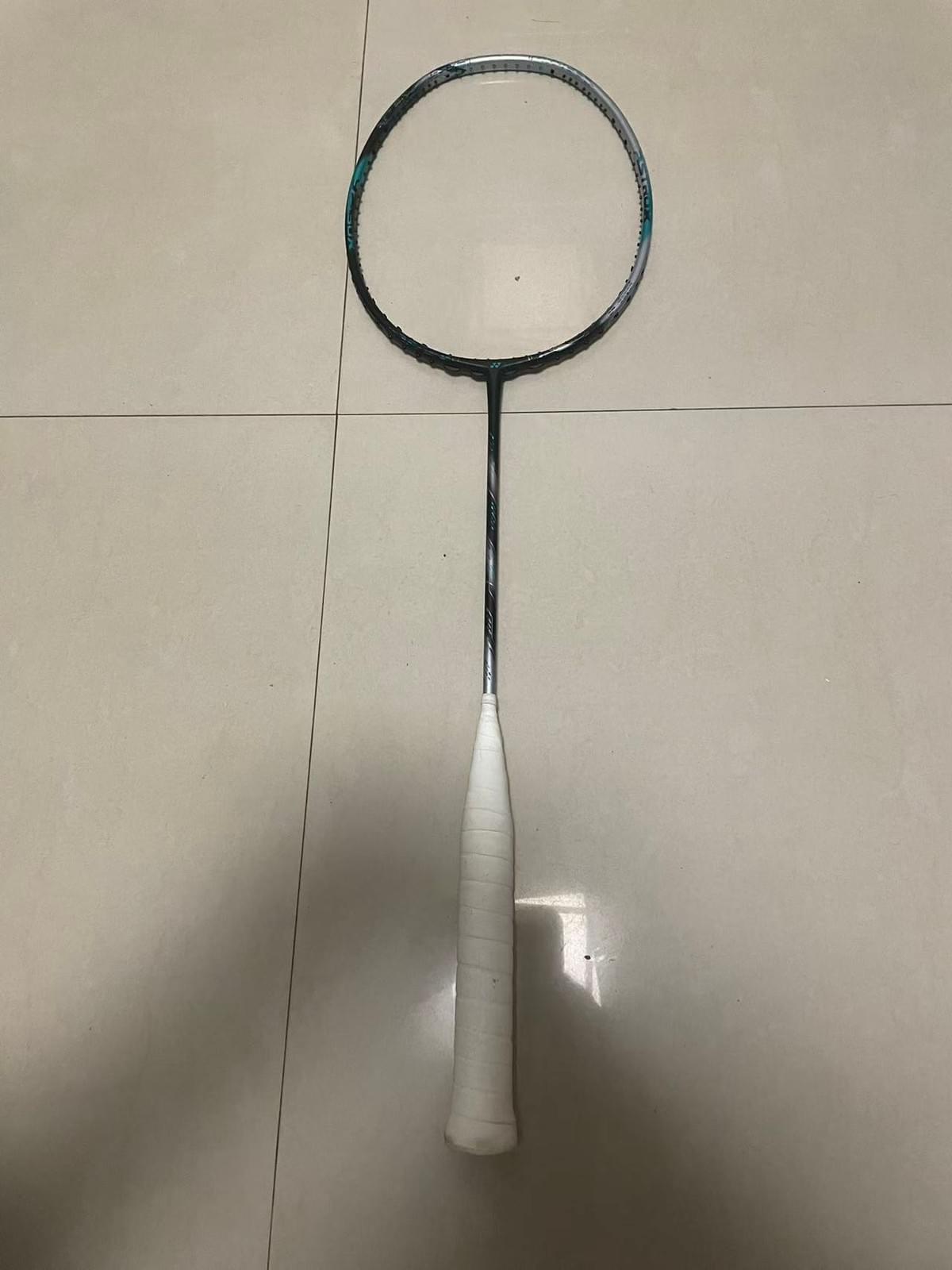 Our customer service team is always ready to provide you with professional advice and support, whether it is purchasing or after-sales, we will wholeheartedly serve you to ensure you have the best shopping experience. excellent customer service What are we doing Selling second-hand original factory high-end rackets