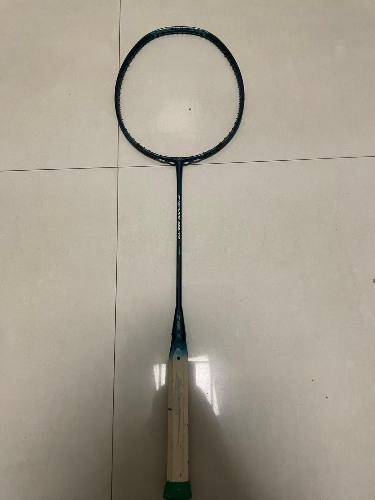 Our customer service team is always ready to provide you with professional advice and support, whether it is purchasing or after-sales, we will wholeheartedly serve you to ensure you have the best shopping experience. excellent customer service What are we doing Selling second-hand original factory high-end rackets