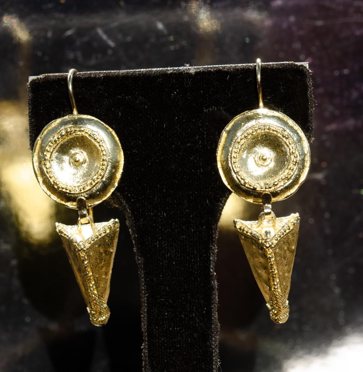 Etruscan style drop earrings
