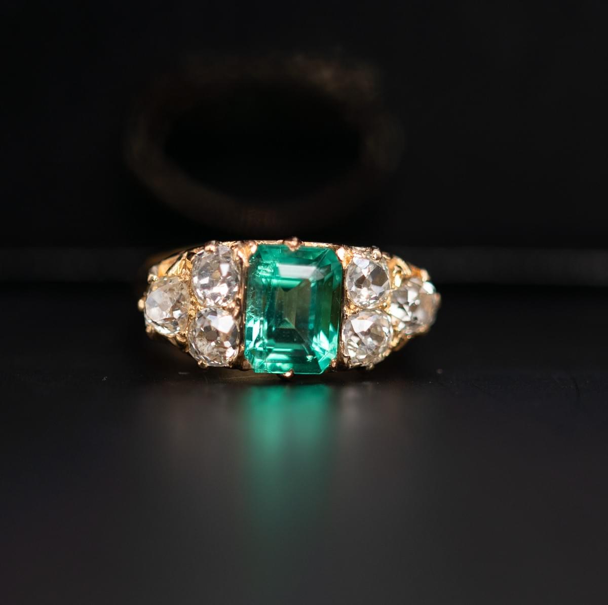 Emerald and diamond ring