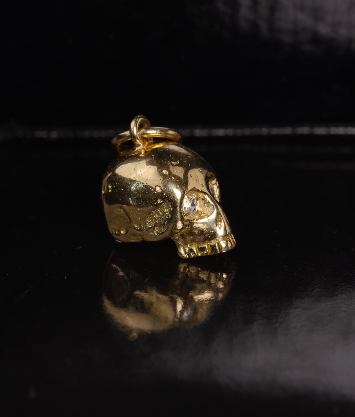 Skull pendant