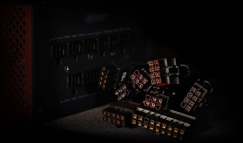 ROG Strix 1000W 金牌電源供應器 (PSU)