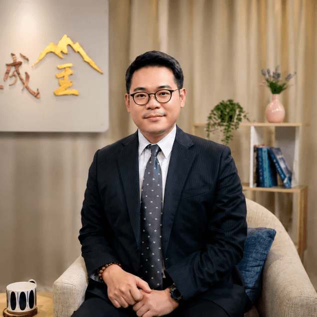 星城殯葬學苑 創辦人  王別玄 主授喪禮服務乙級丙級 寵物臨終服務課 