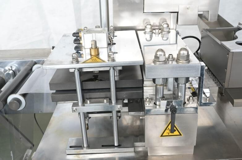 DPP-F Series Automatic Blister Packing Machine 1