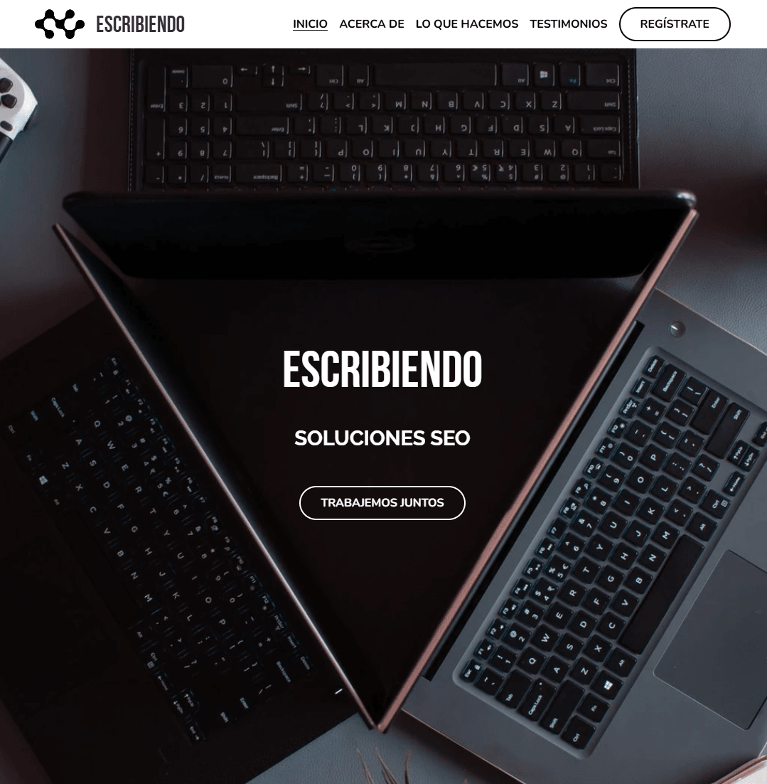 Plantilla de garabatos de Strikingly