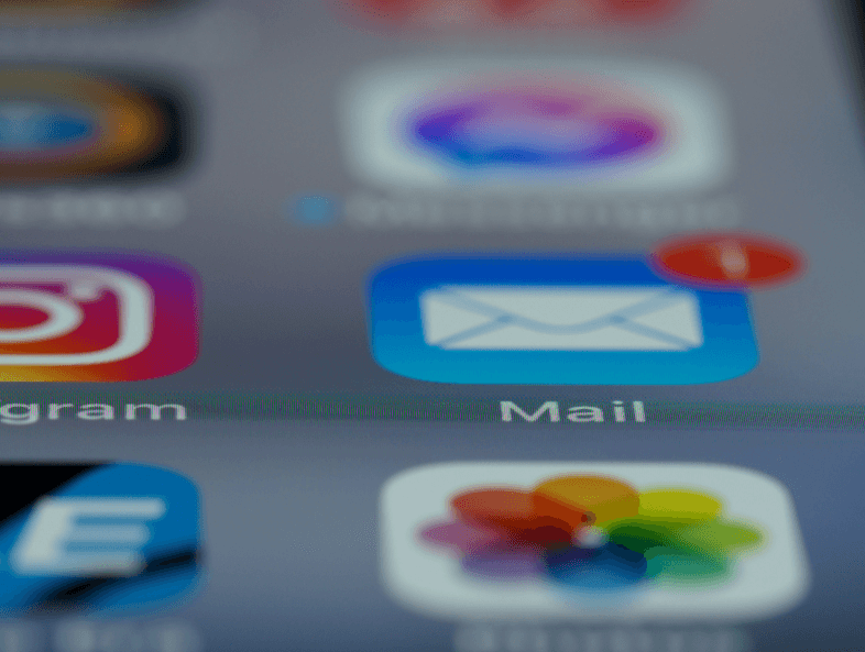 zwiększ widoczność marki dzięki niestandardowym podpisom e-mail w domenie