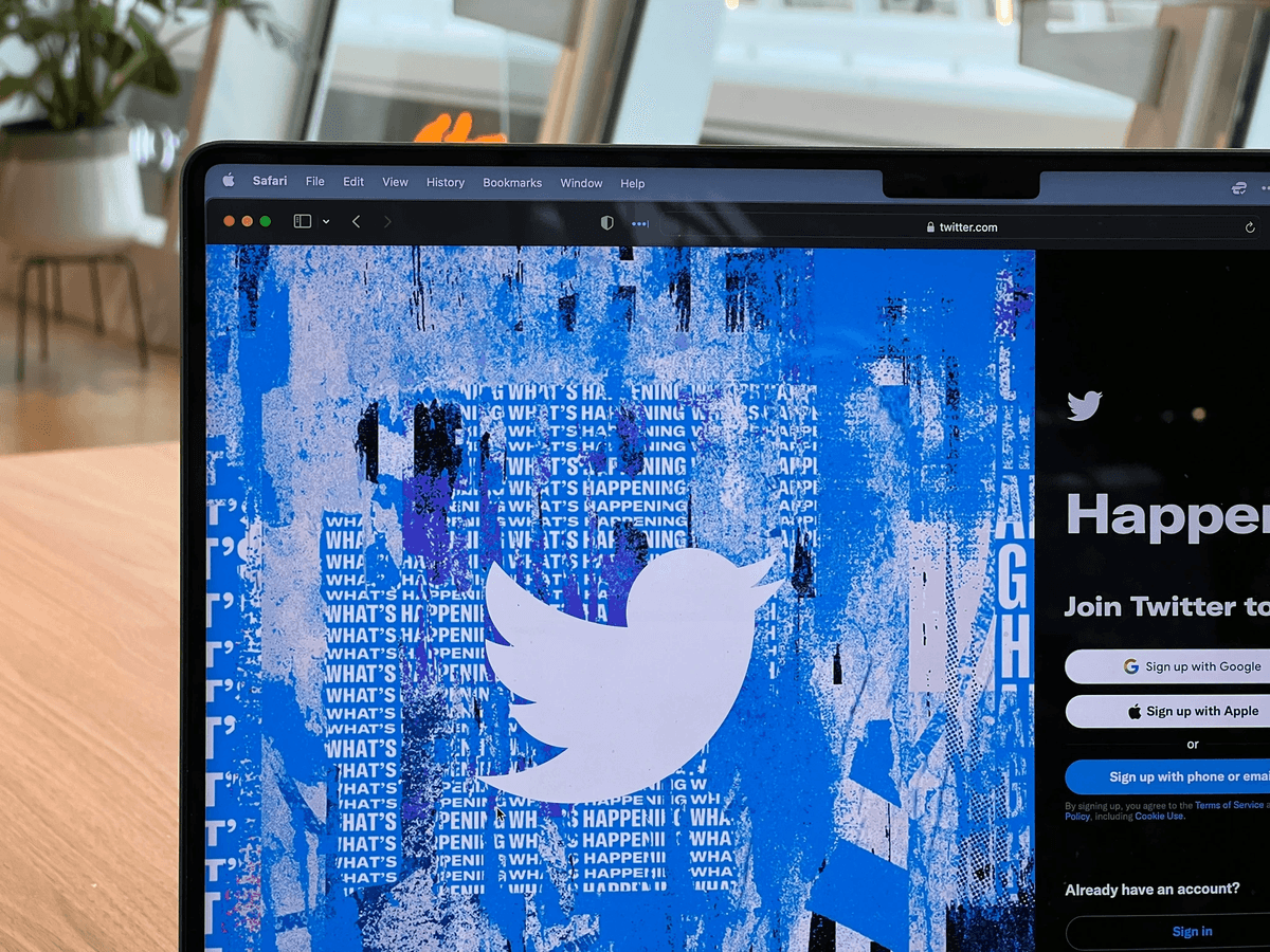 Osiągnij sukces w marketingu na Twitterze dzięki Strikingly