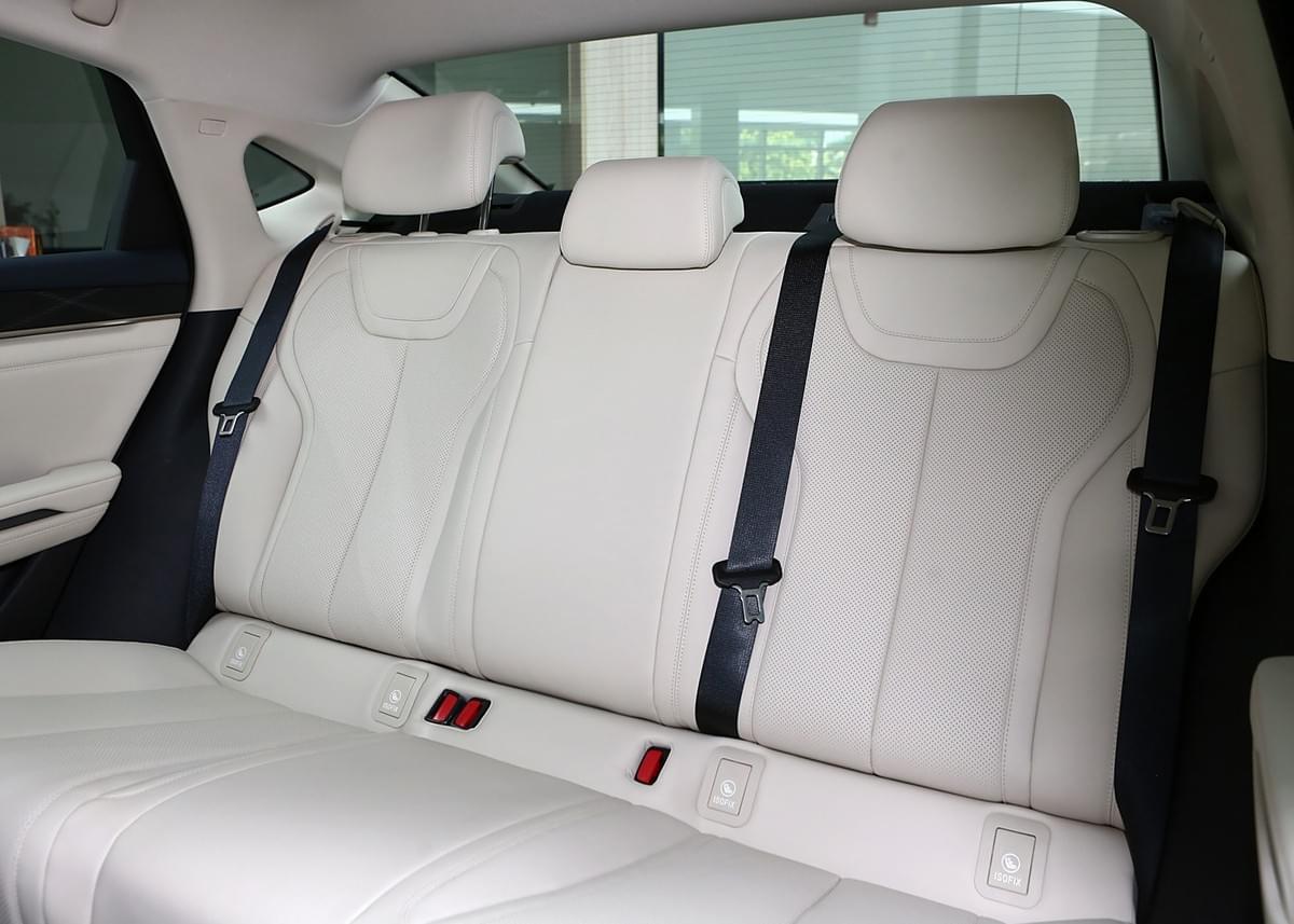 BYD Qin L DM-i 120km 2024